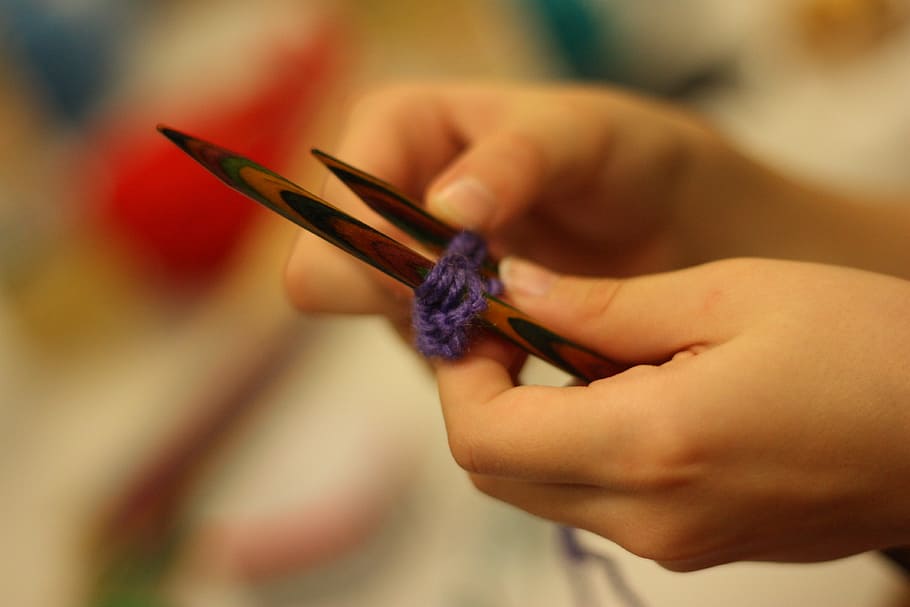 yarn, knitting, handmade, crochet, needle, holding, human hand HD wallpaper