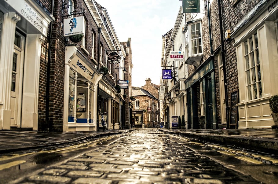 photo of concrete hoes, architecture, area, blue, britain, city HD wallpaper