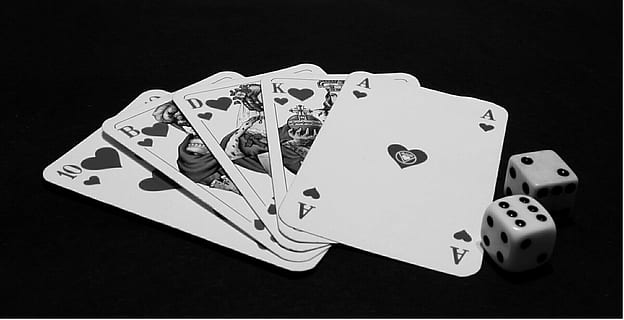 poker-cards-card-game-casino-thumbnail.jpg