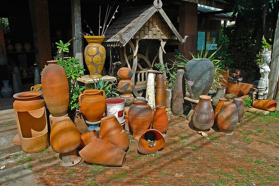 Vases, Pots, Sound, cultures, outdoors, craft, variation, day HD wallpaper