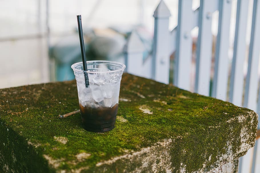 Disposable Cup With Black Beverage, blur, close-up, cold, depth of field HD wallpaper