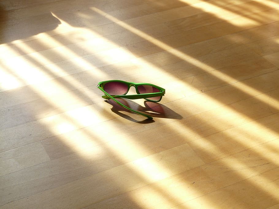 Sunglasses, Dark, Green, see, overview, sharpness, shadow, high angle view HD wallpaper