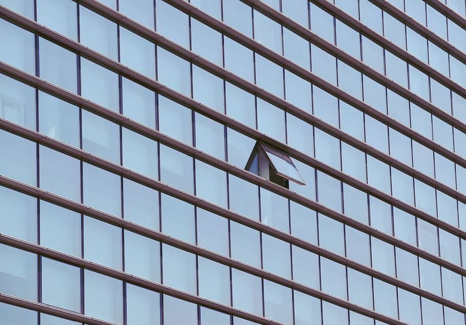 building with opened window, blue building windows during daytime HD wallpaper