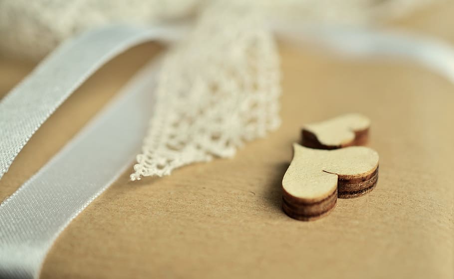 two brown wooden hearts decor, gift, packed, loop, packaging HD wallpaper