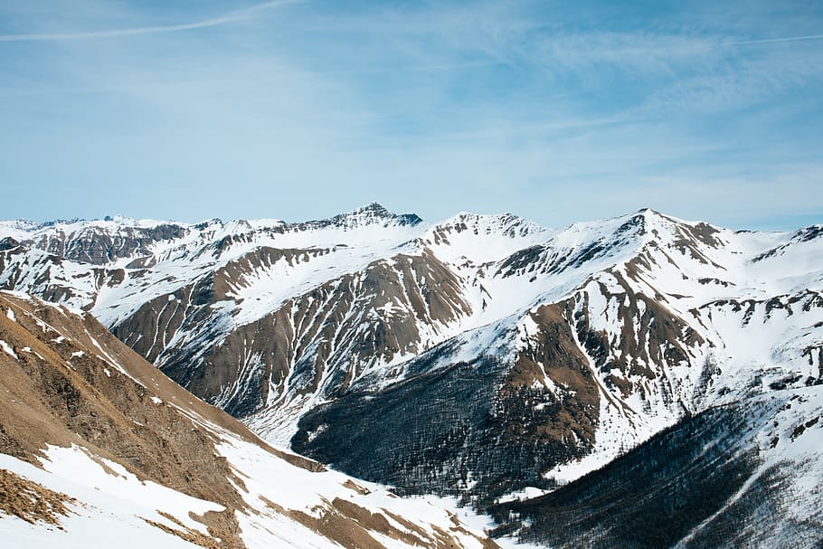 glacier mountain under blue sky at daytime, snow-capped mountains HD wallpaper