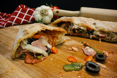 Cooked Food Served on Brown Wooden Board, baked, bread, calzone HD wallpaper