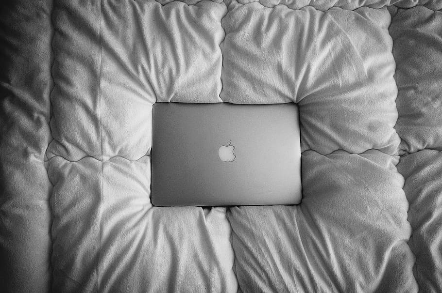 space gray MacBook pro on bed, laptop, computer, browser, research HD wallpaper