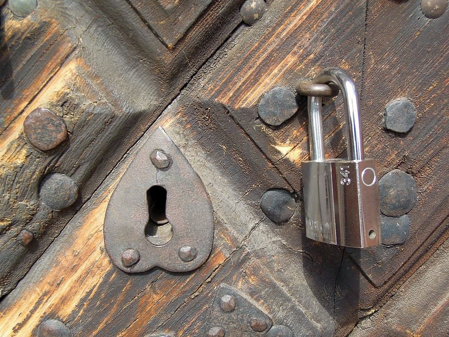 Castle, Keyhole, Heart, Door, vintage door, wood texture, old HD wallpaper