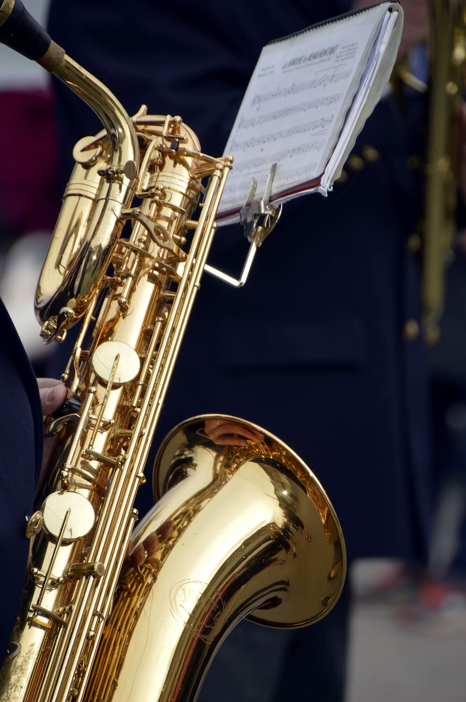 person holding saxophone, music, the jazz, sound, musician, brass, HD wallpaper