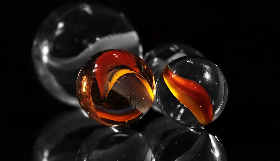 clear marble toys on black surface, marbles, glaskugeln, glass marbles, HD wallpaper