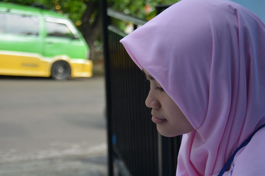 hijab, indonesian, girl, beauty, own, staring, wait, islam, HD wallpaper