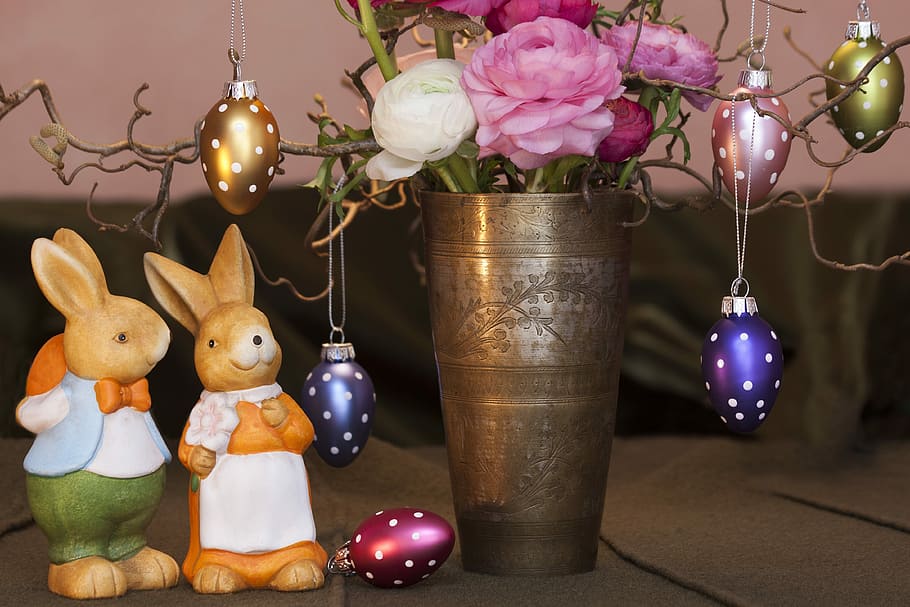 Easter Bunny, Customs, easter bouquet buttercups, haselnußzweig HD wallpaper