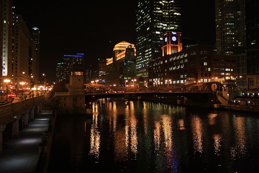 high-rise buildings during nighttime, Chicago, River, Reflections HD wallpaper