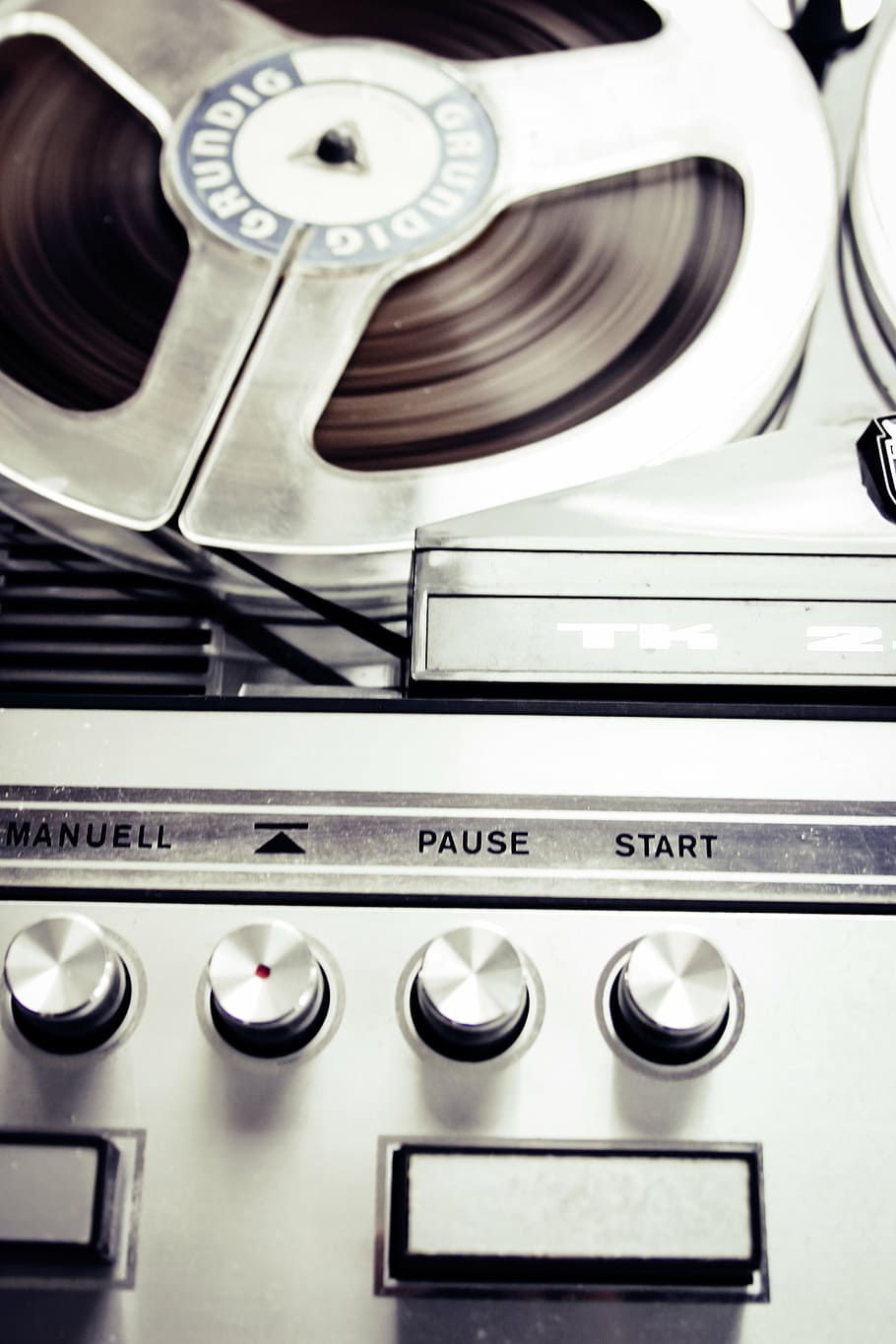gray cassette player, pause, star, knob, technology, audio HD wallpaper
