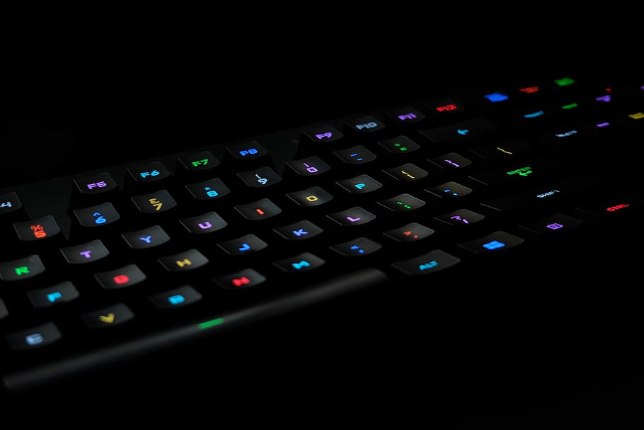 black computer keyboard on black surface, black computer mechanical keyboard HD wallpaper