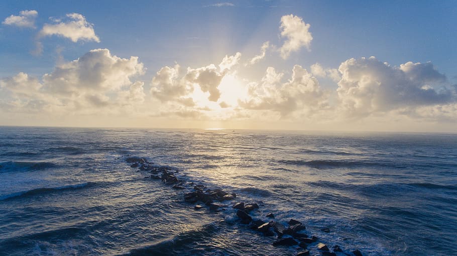 sea, ocean, water, waves, nature, horizon, rocks, cloud, blue HD wallpaper