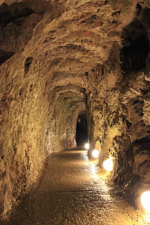brown underground tunnel, cave, creepy, ancient, dark, light HD wallpaper