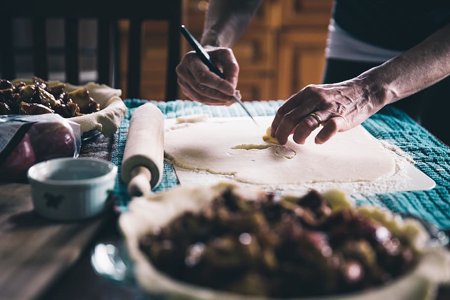 brown rolling pin, people, hand, chef, kitchen, knife, dough HD wallpaper