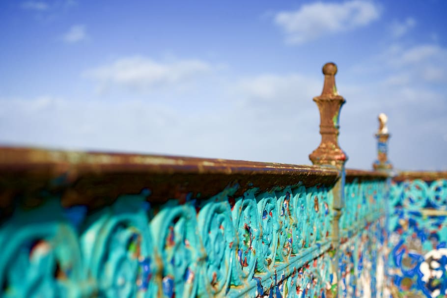 selective focus photo of brown metal pillar, untitled, rust, railing HD wallpaper