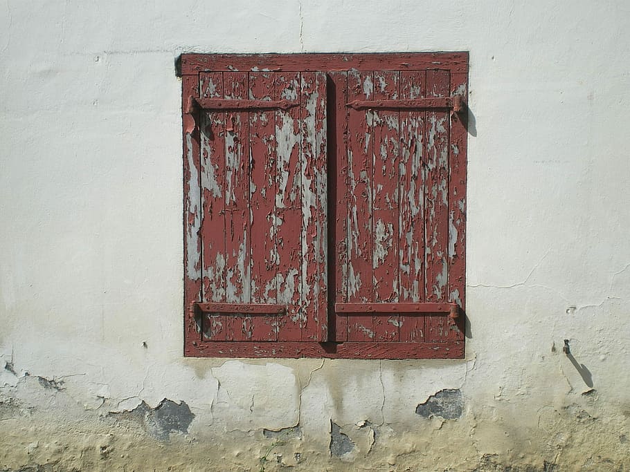 two brown wooden window in concrete, closed brown wooden window HD wallpaper