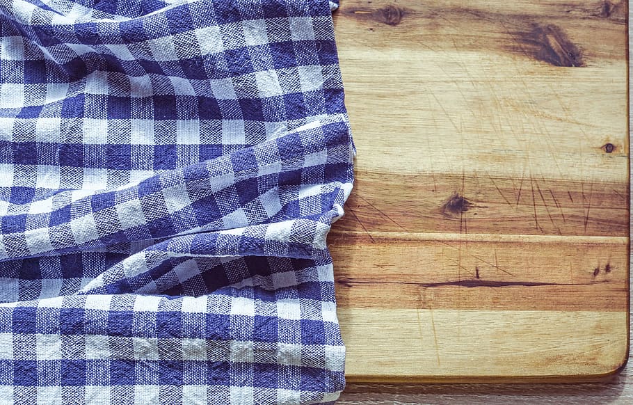 white and blue plaid cloth on brown surfacew, Tablecloth, Kitchen, Towel HD wallpaper