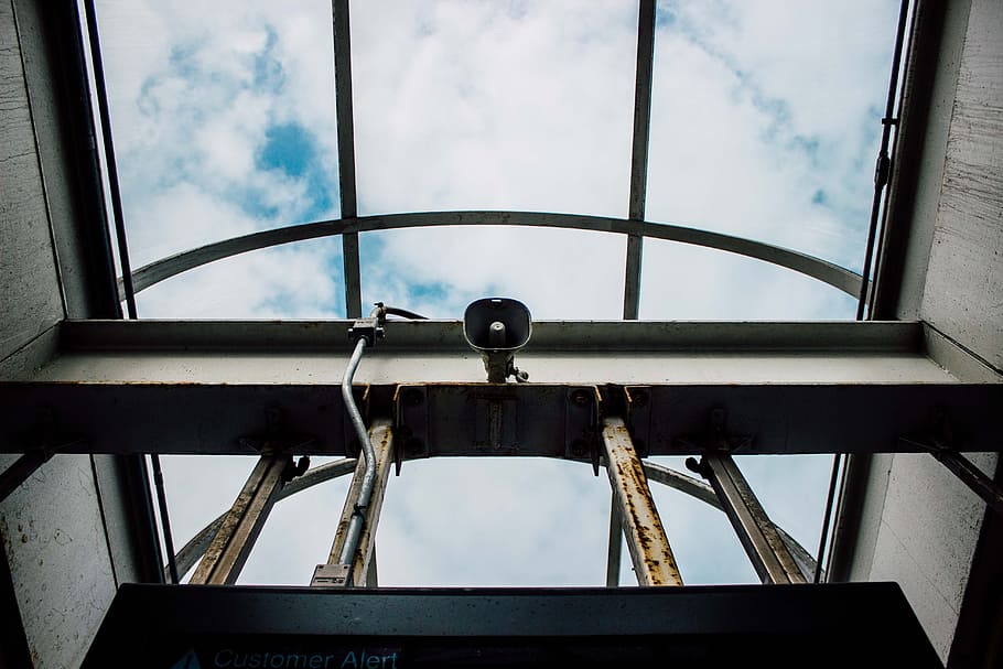 clouds, sky, speaker, architecture, building, establishment HD wallpaper