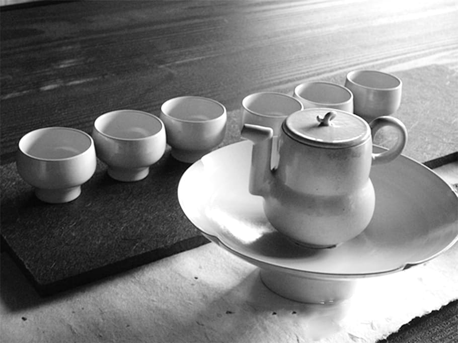 cup, hen, artistic conception, tea ceremony, still life, table HD wallpaper