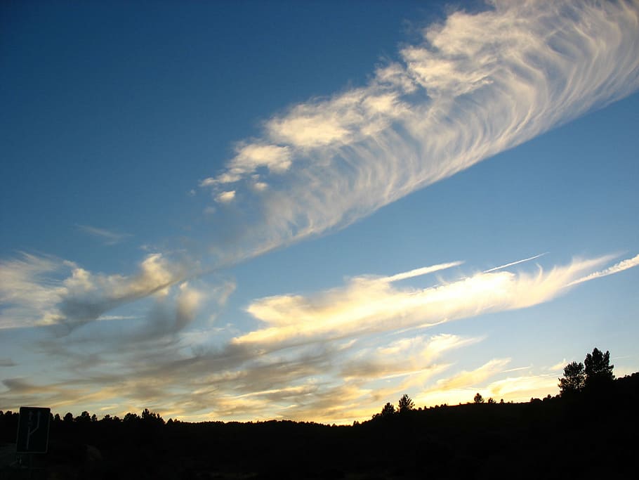 clouds, sky, light, cloud - sky, sunset, beauty in nature, silhouette HD wallpaper