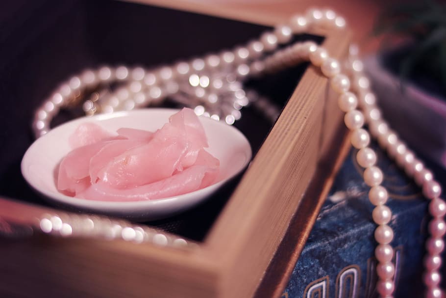 macro photography of pink tealight, jewelry, fashion, luxury HD wallpaper