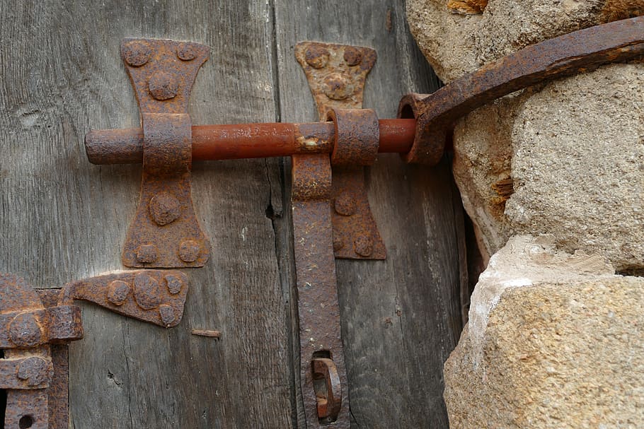 lock, close, slide, metal, rust, old, antique, history, door HD wallpaper