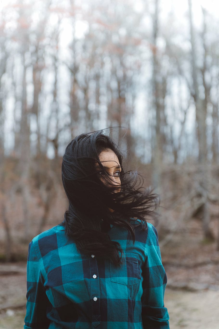woman wearing teal and blue flannel shirt during windy day, people, HD wallpaper