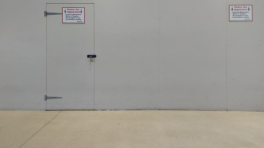 Barrier, Warning, Door, site, notes, wall, ground, road works HD wallpaper