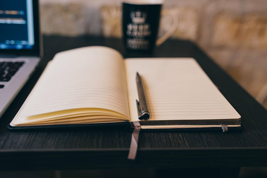 computer, laptop, macro, mug, notebook, pen, business, table HD wallpaper