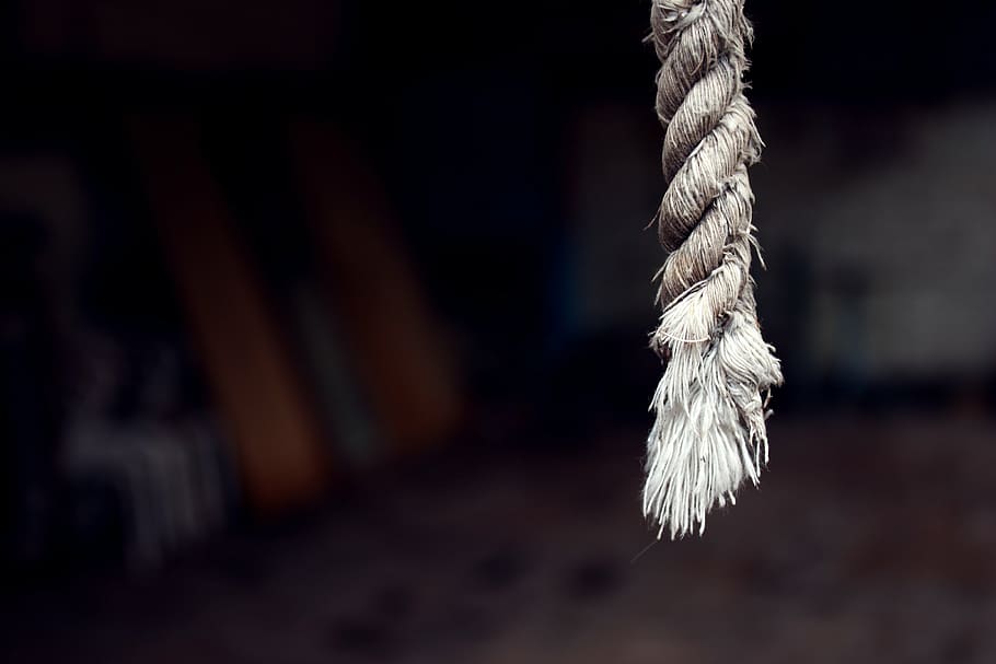 gray rope in macro shot, hanging, focus on foreground, close-up HD wallpaper