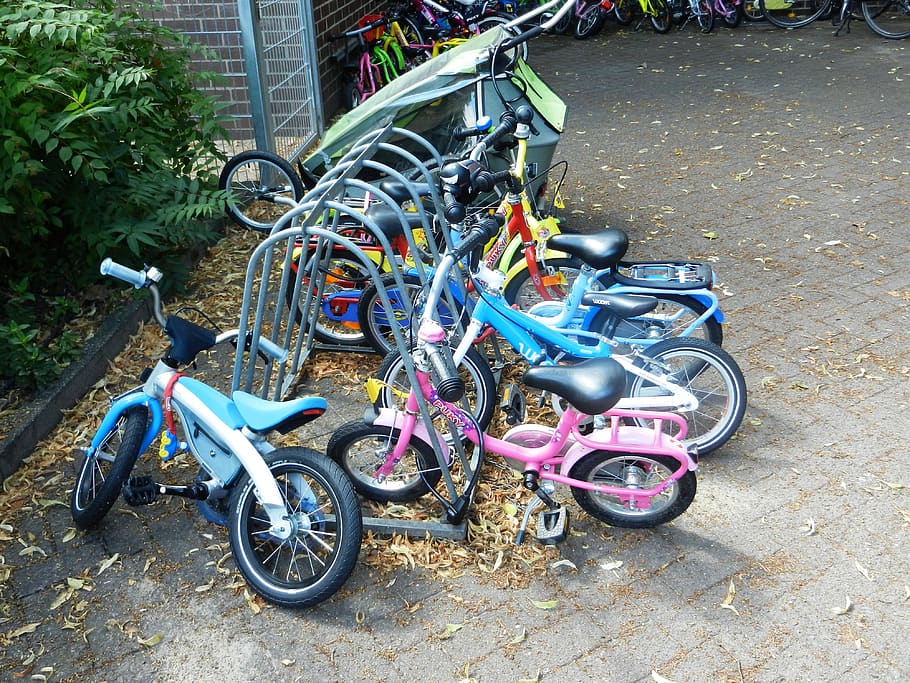 bike, bicycles, a motorcycle, children, wheel, by bike, spokes, HD wallpaper