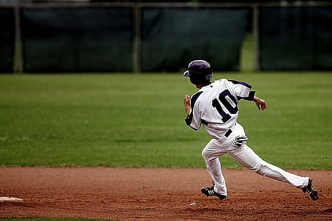 baseball player, runner, action, athlete, running, game, field HD wallpaper