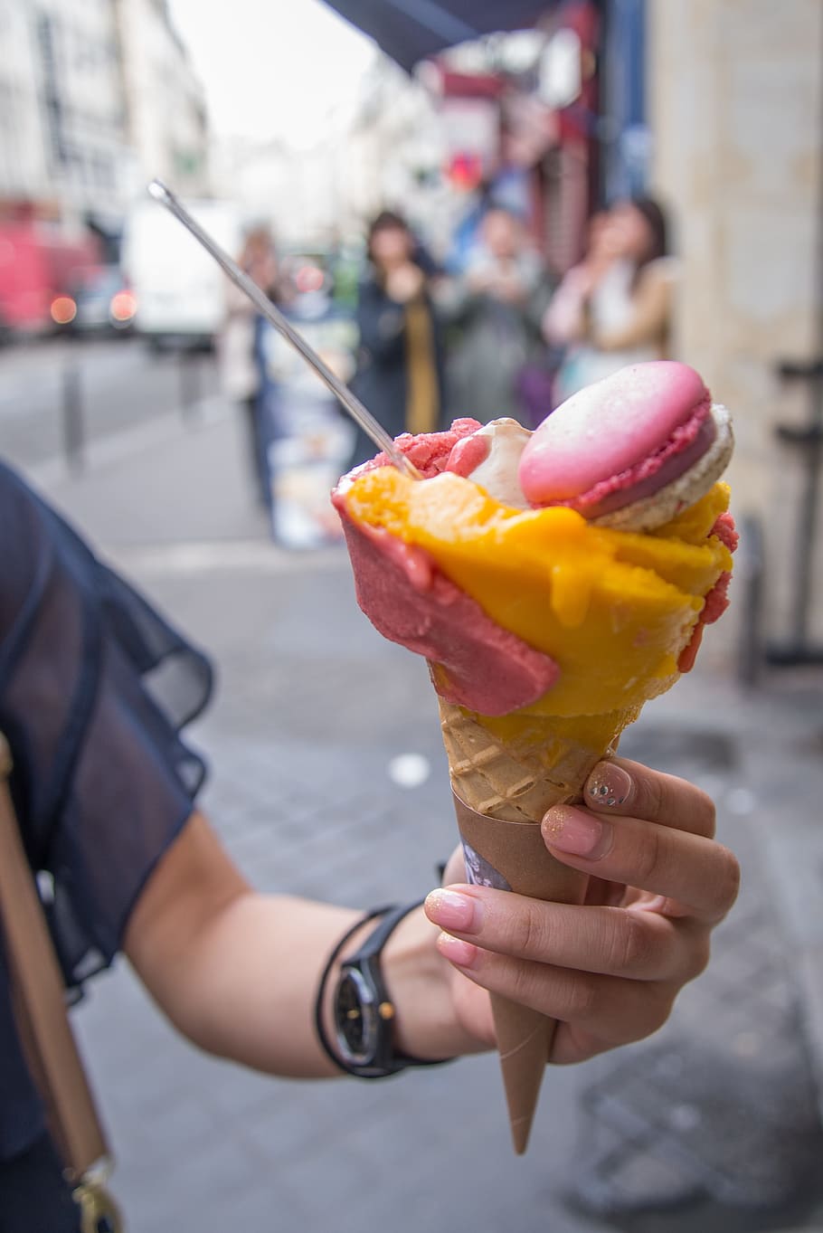 person holding ice scream cone, ice cream, cold, dessert, sweet