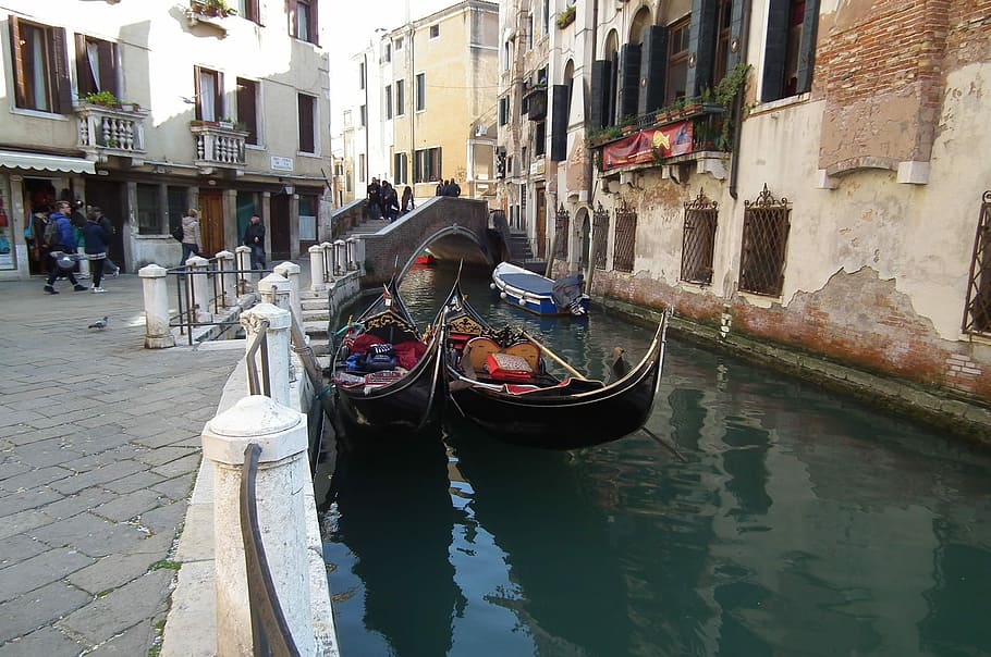 Venice, Channel, Gondola, gondola - traditional boat, canal HD wallpaper
