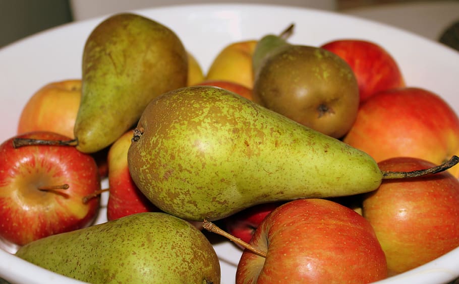 fruit, eating, apple, pear, healthy food, the freshness, lean HD wallpaper