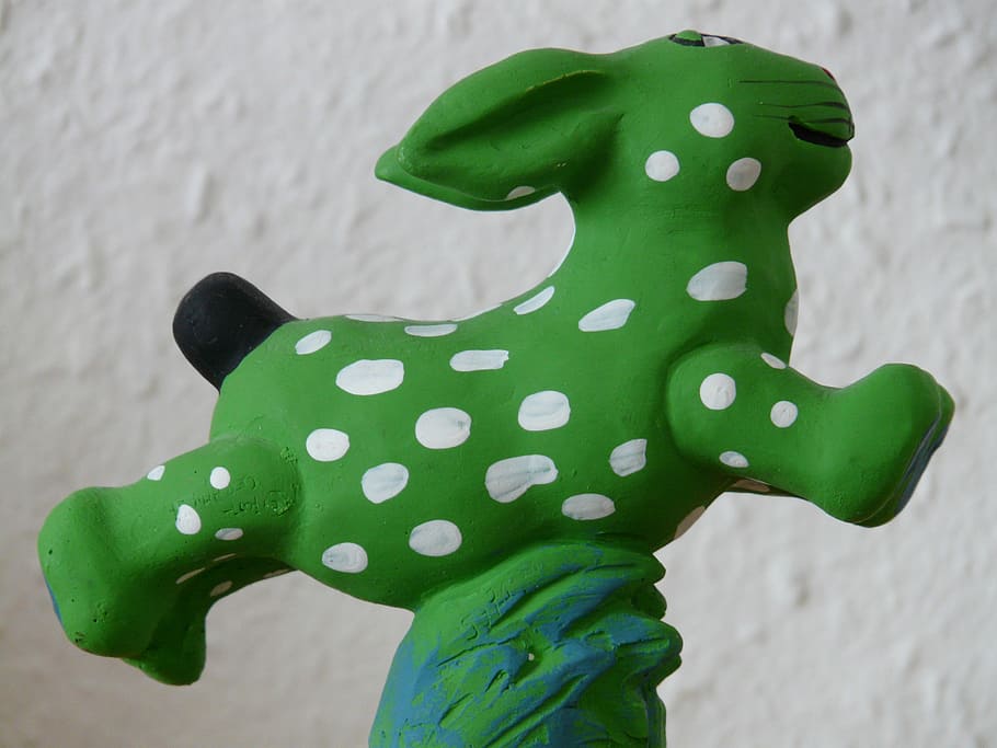 hare, green, points, figure, toys, white, funny, green color HD wallpaper