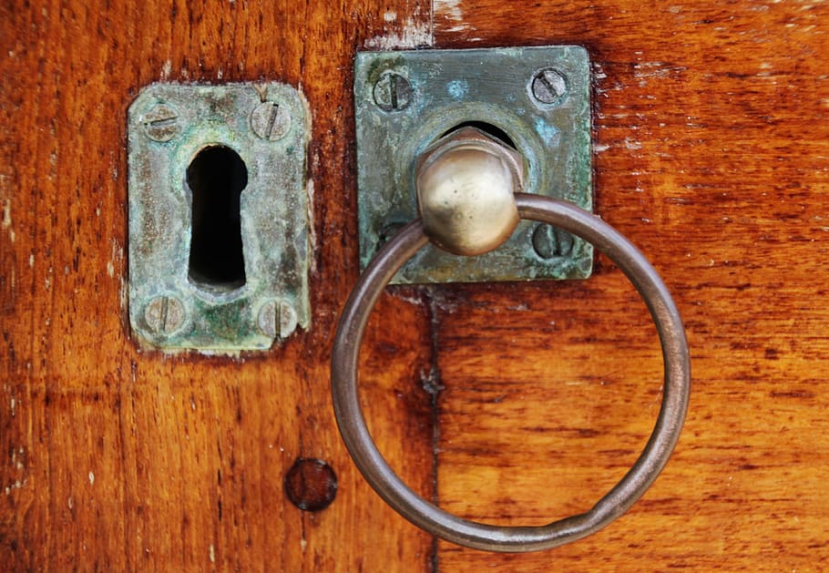 grey metal door knocker close-up photo, door lock, front door