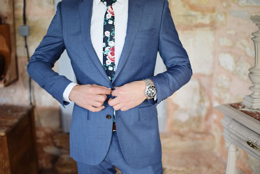 man wearing blue notched lapel suit jacket, groom, style, midsection HD wallpaper