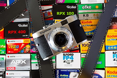 Analog Camera, voigtlander, film, fuji, kodak, vito b, rangefinder camera HD wallpaper