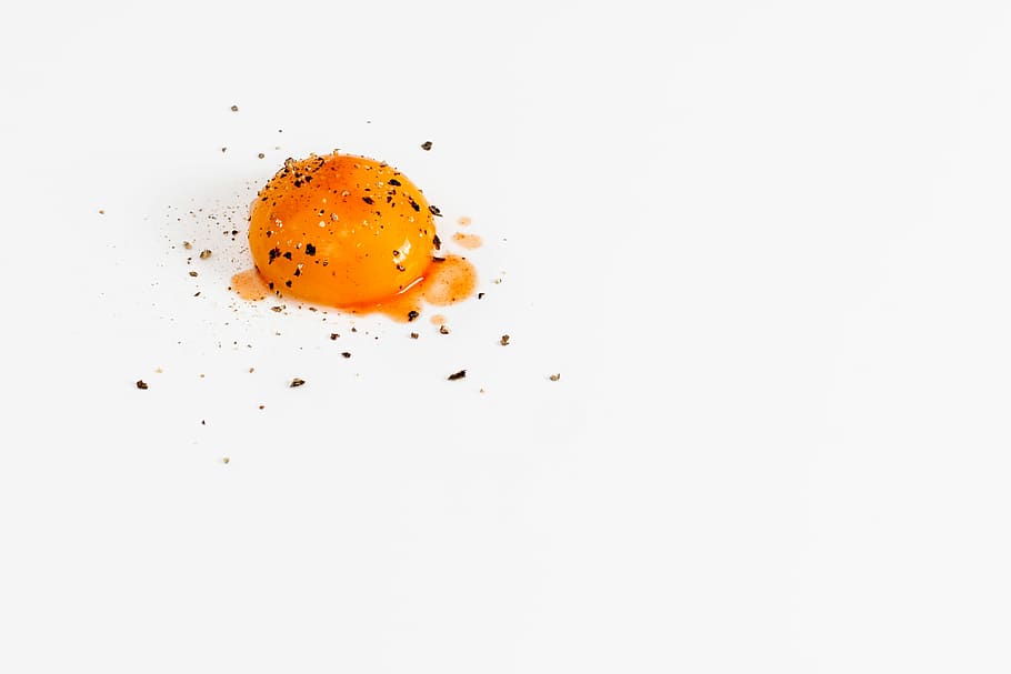 Egg yolk, black pepper, easter, ground, ground pepper, seasoning, HD wallpaper