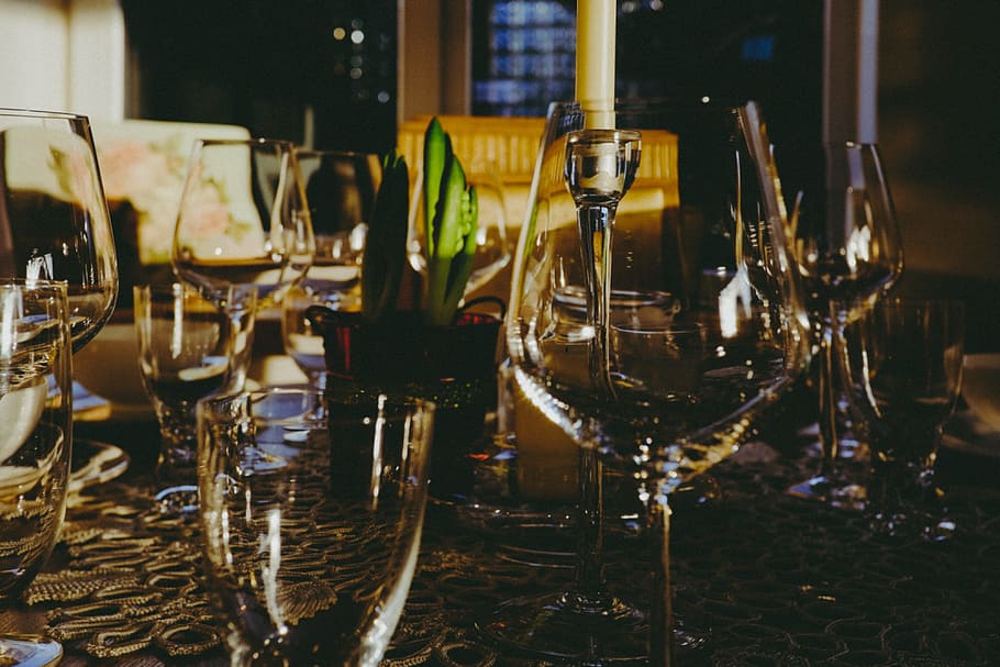 Glasses on a table, objects, restaurant, drinking Glass, elegance HD wallpaper