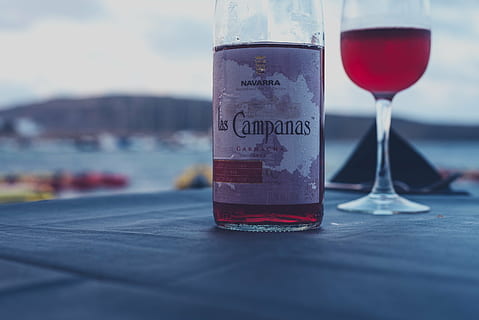 clear glass wine bottle and glass, alcoholic, beach, beverage HD wallpaper