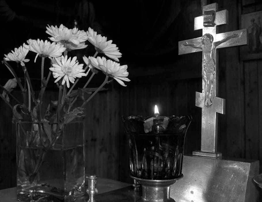 cross, lamukka, flame, flower, bouquets, fire, crucifix, vase HD wallpaper