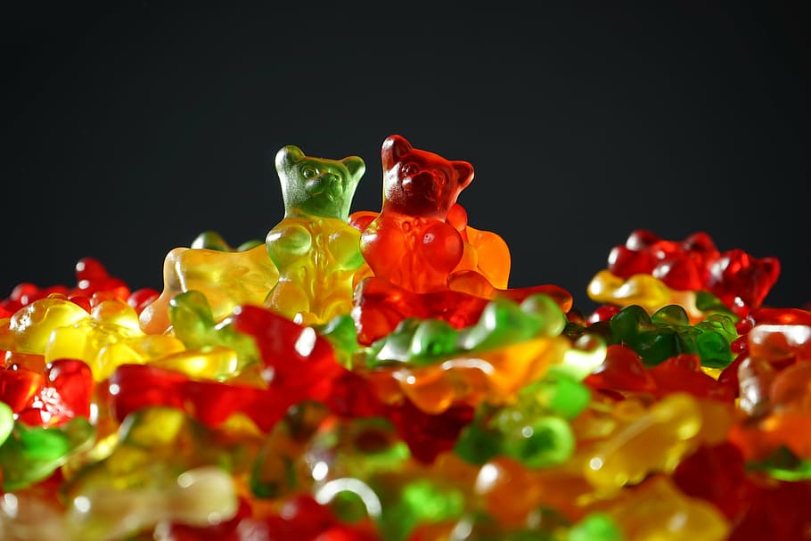 assorted-color gummy bears, gummibärchen, gummi bears, fruit gums