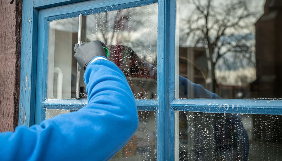 person cleaning window during daytime, Service, Window Cleaning, HD wallpaper