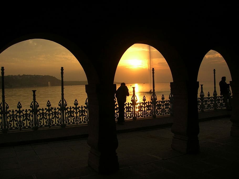 Sunset, Lake, Water, Sky, Orange, building, arch, arcade, man HD wallpaper